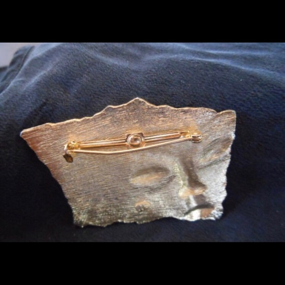 Jonette Jewelry, "JJ"  Brooch Asian Geisha Face - Picture 3 of 3